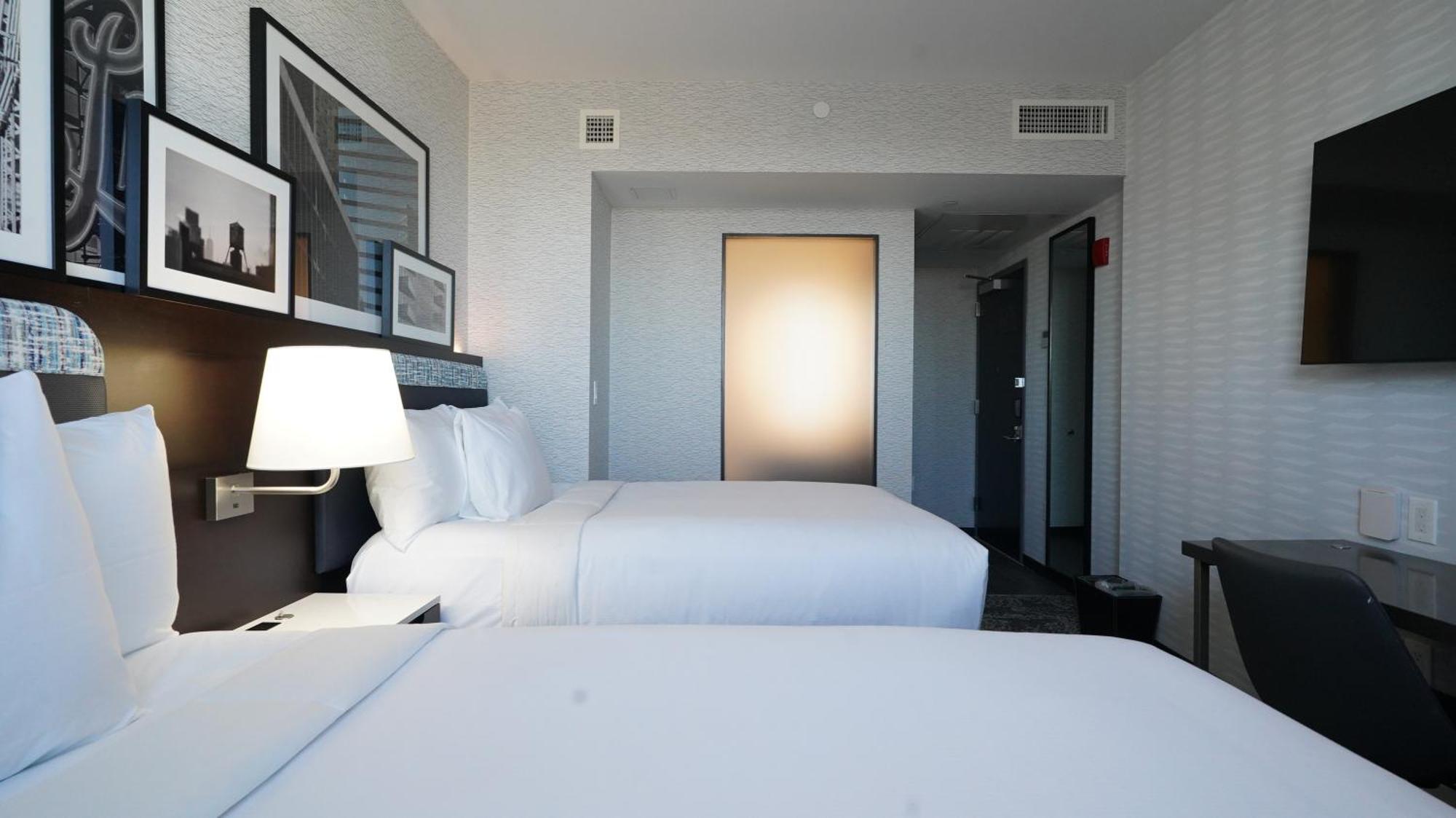 Doubletree By Hilton Long Island City, Ny New York Exterior photo
