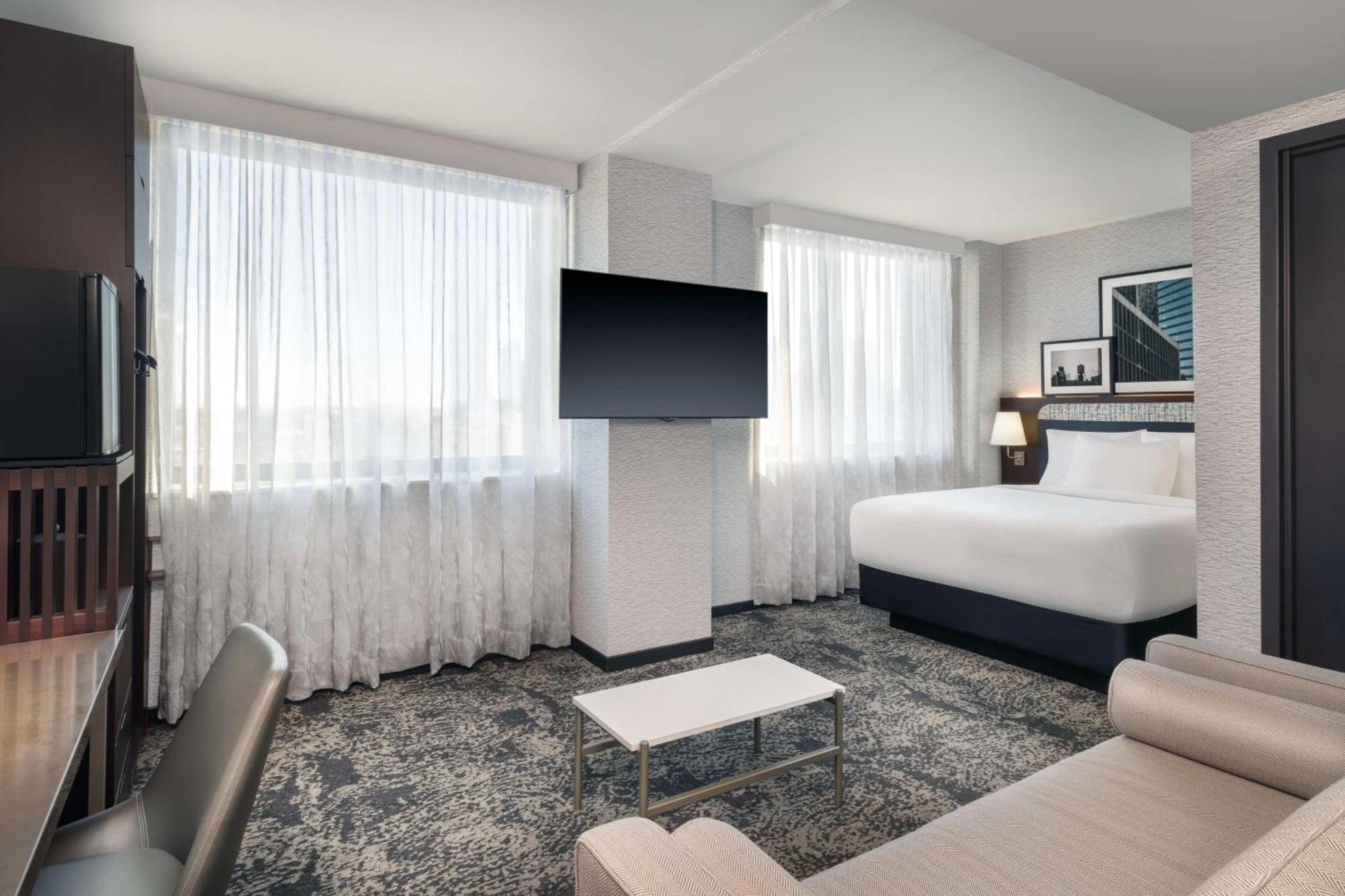 Doubletree By Hilton Long Island City, Ny New York Exterior photo