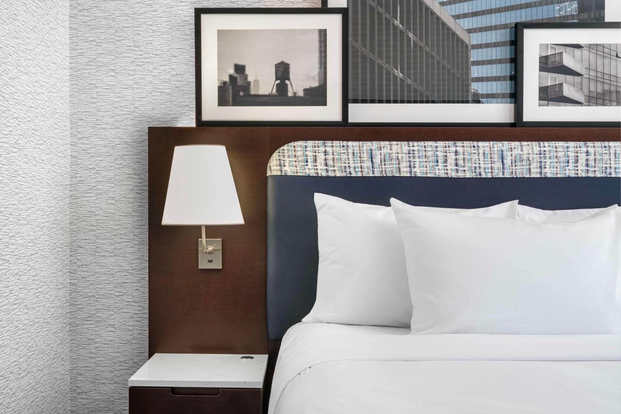 Doubletree By Hilton Long Island City, Ny New York Exterior photo