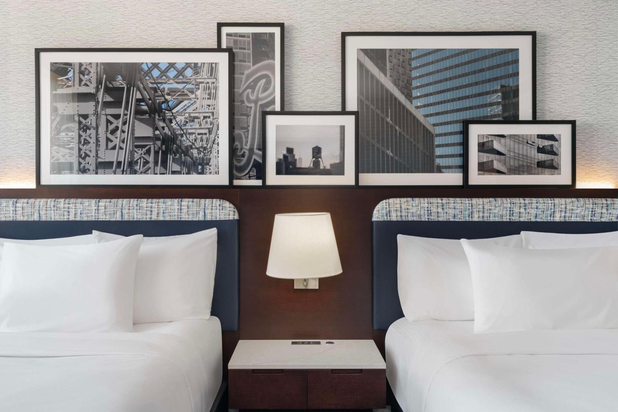 Doubletree By Hilton Long Island City, Ny New York Exterior photo