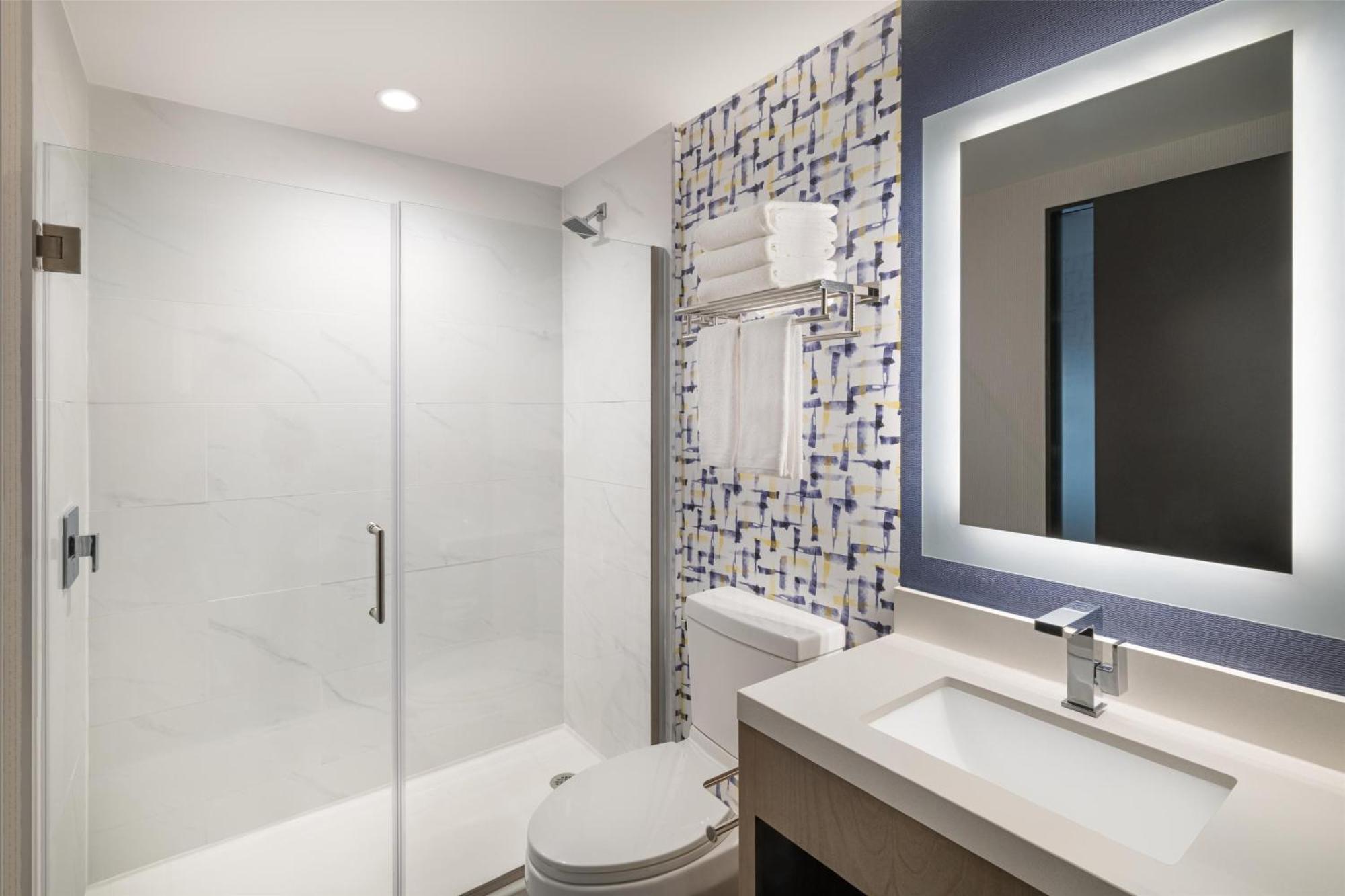 Doubletree By Hilton Long Island City, Ny New York Exterior photo