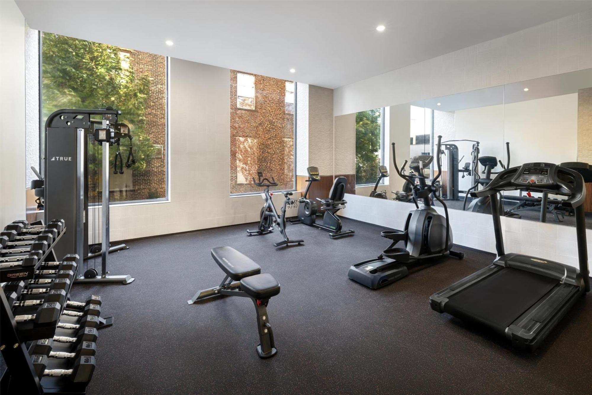 Doubletree By Hilton Long Island City, Ny New York Exterior photo