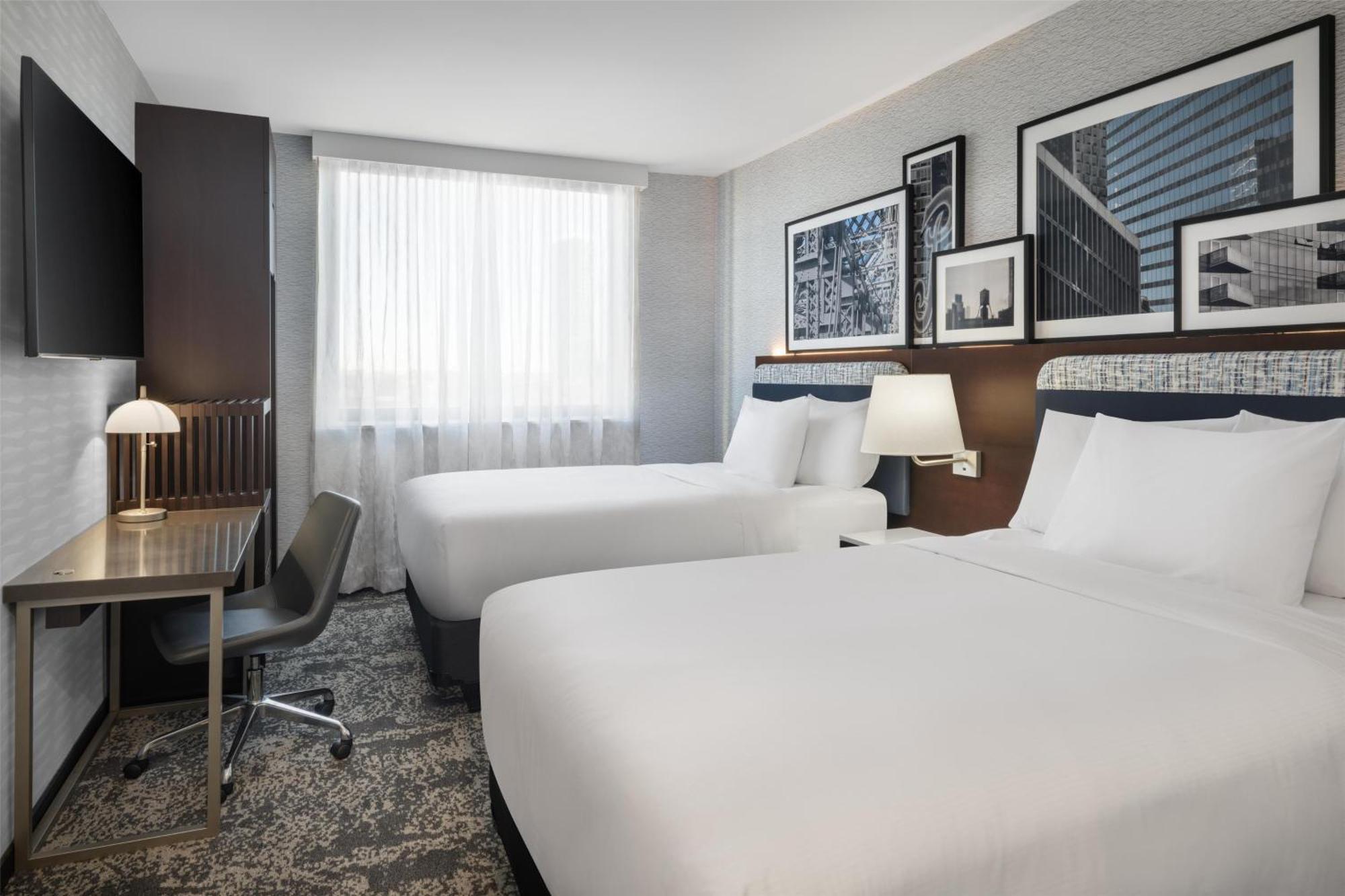 Doubletree By Hilton Long Island City, Ny New York Exterior photo